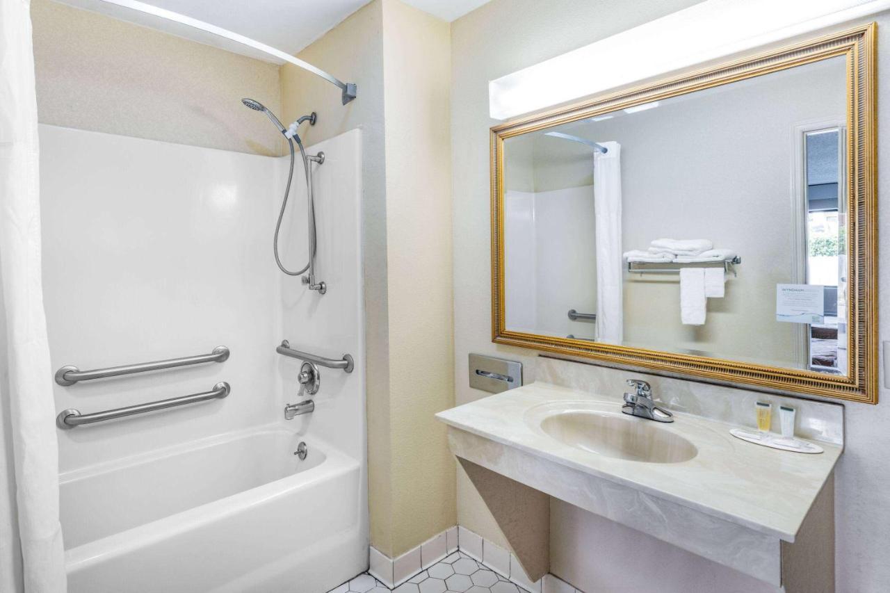 Days Inn By Wyndham Macon I-475 Ngoại thất bức ảnh
